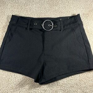 “Madden NYC: Belt Shorts size XS”